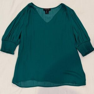 Rachel Zoe Green Blouse 🌿